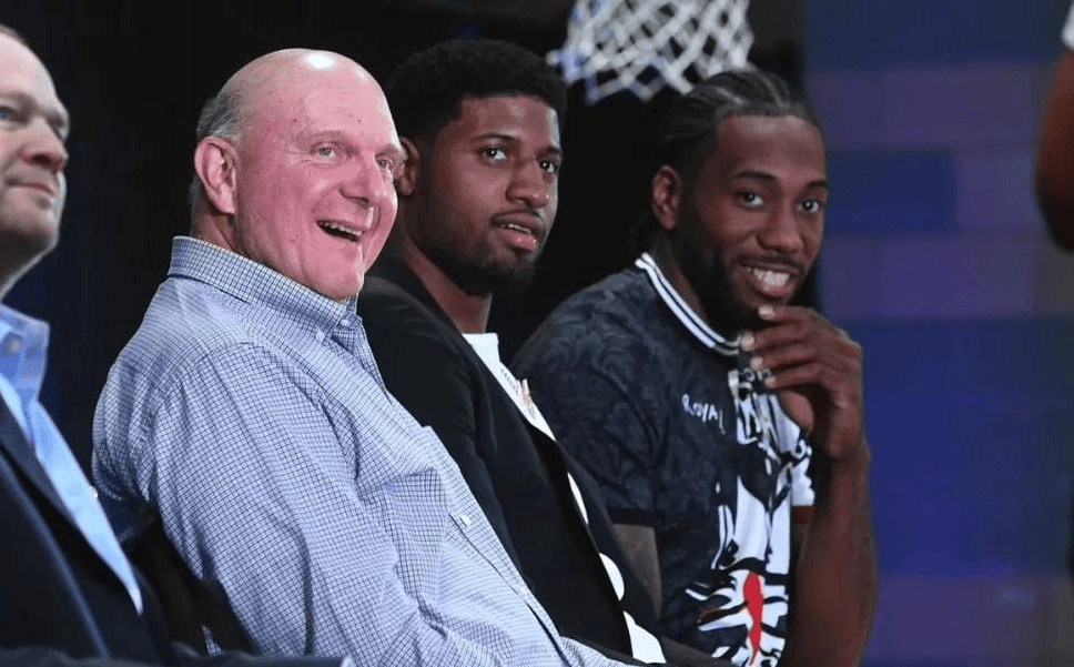 贾洛：尼科有机会赢得金球奖；维尼修斯很强但更喜欢罗德里戈（贾洛称尼科有望问鼎金球；肯定维尼修斯实力却更青睐罗德里戈）