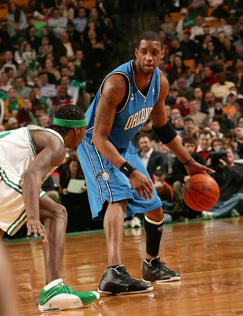 图片报：拜仁目前关注南美市场，考察了前锋拉扬和左后卫索萨（《图片报》：拜仁聚焦南美市场，已考察前锋拉扬与左后卫索萨）