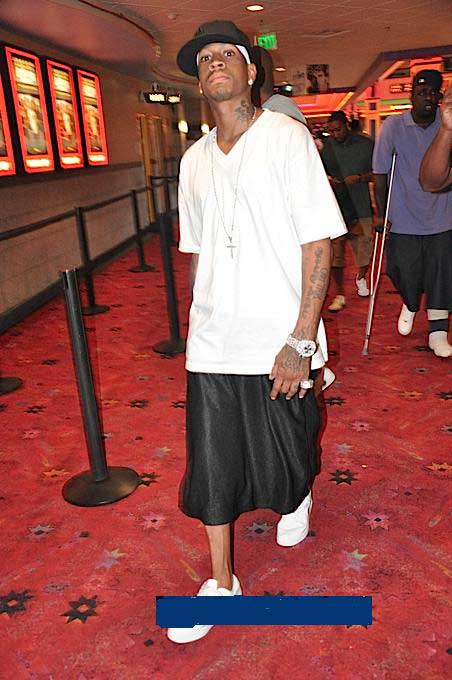 北京时间12月8日01：30，西甲联赛第15轮将迎来一场颇具看点的对决。（西甲第15轮焦点战将于北京时间12月8日01：30打响）