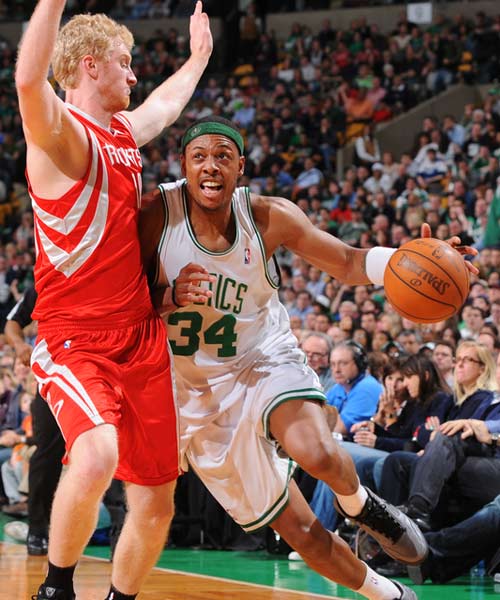 美因茨2-1逆转佛罗伦萨，李在城补时绝杀，霍勒巴赫破门（李在城补时绝杀，霍勒巴赫建功，美因茨2-1逆转佛罗伦萨）